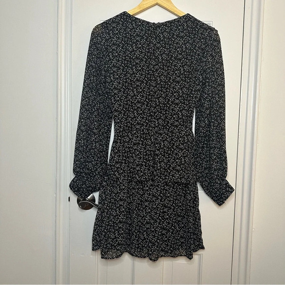 LULU’S Tell You I Love You Black White Floral Twist Long Sleeve Mini Dress XS - Picture 8 of 9